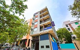 Fabhotel Dwarka Residency - Nr Yashobhoomi Convention Centre